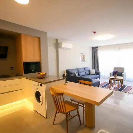 Krem Marin Hotel *