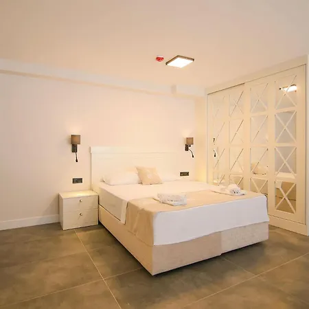 Krem Marin Hotel Çeşme