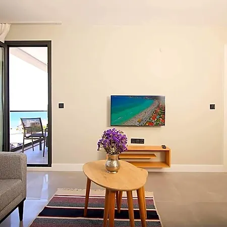 Hotel Krem Marin *