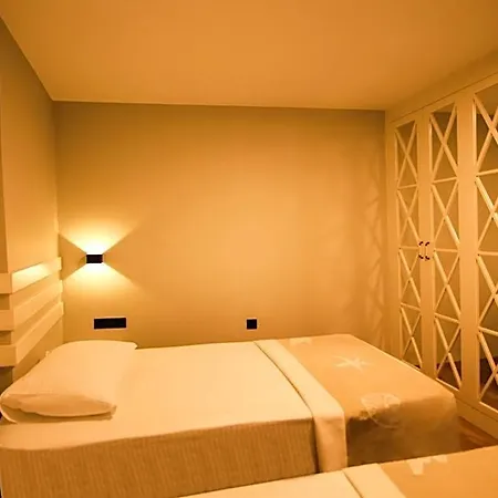 Krem Marin Hotel