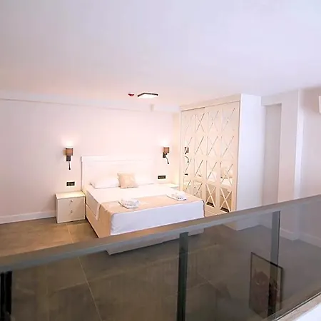 Hotel Krem Marin Cesme