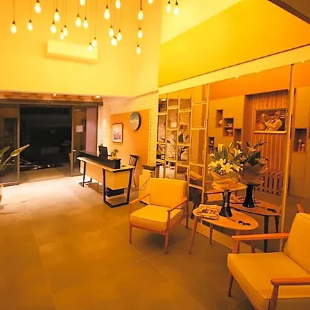 Hotel Krem Marin *