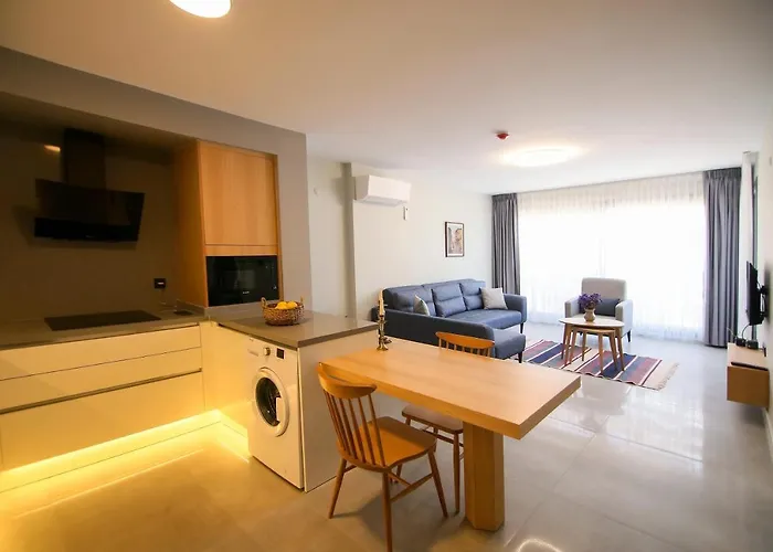 Krem Marin Szálloda *